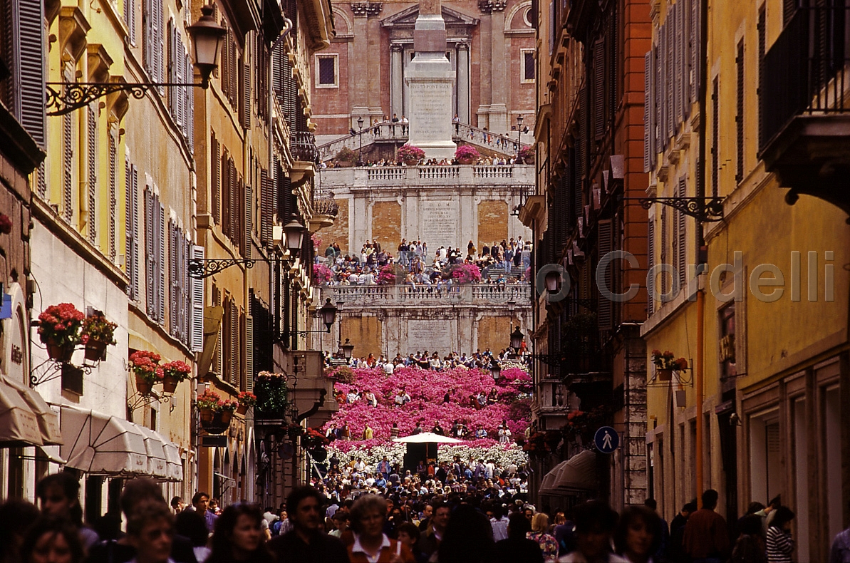 Via Condottia and Spanish Steps, Rome, Italy
 (cod:Rome 14)